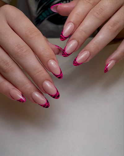 GND Nails and Spa