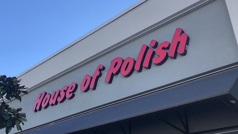 HOUSE OF POLISH