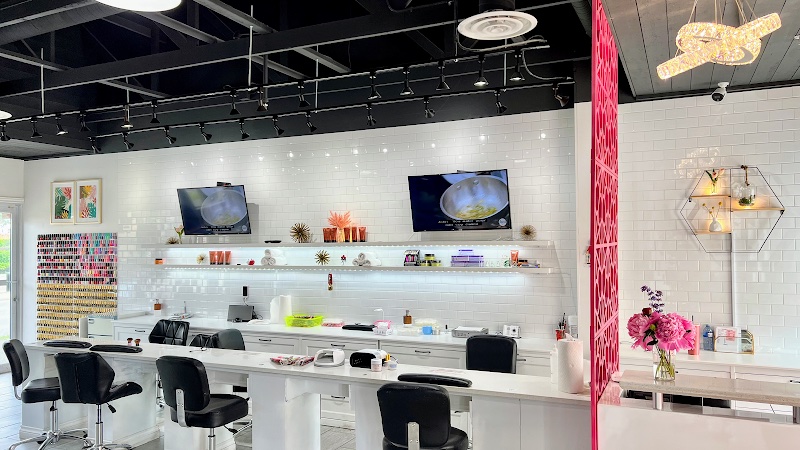 Ivy nails & spa