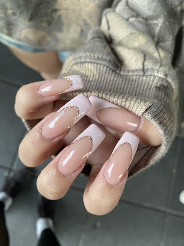 KH Silver Nails