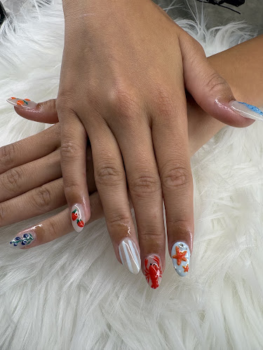 Ladner Nails & Esthetics LTD