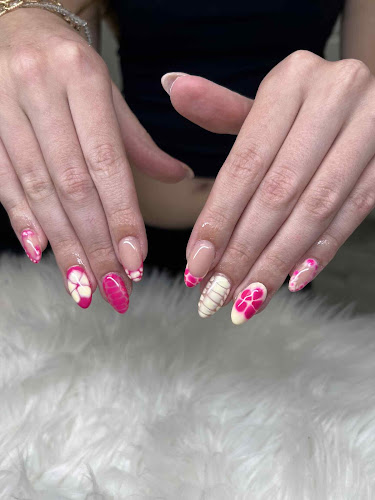 L&G Nail Salon