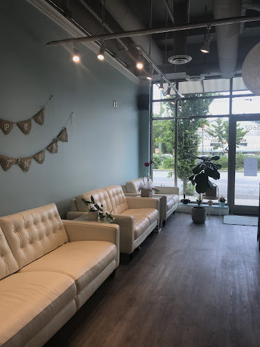 Luscious Nail Lounge