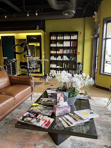 LUXE HAIR SALON