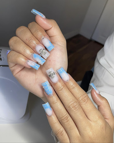 Naild by Dami, nail salon in Burnaby, British Columbia