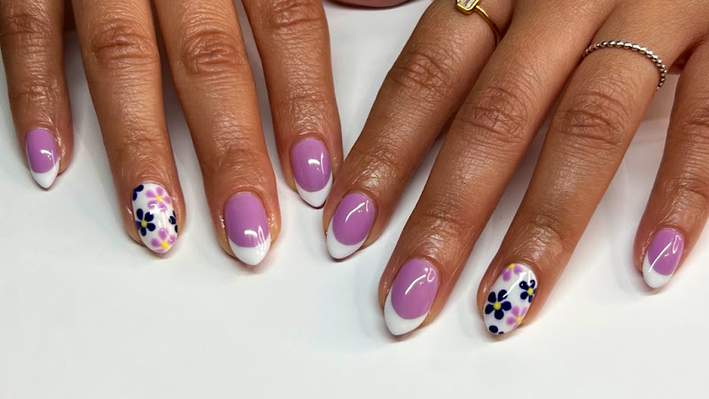 Nailed By Mich, nail salon in Surrey, British Columbia