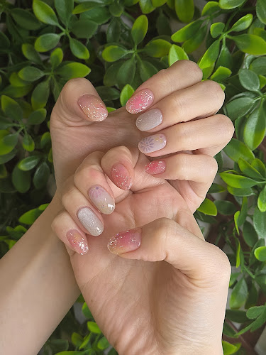 Nailmate