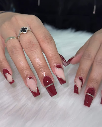 Nails By Navi, nail salon in Kamloops, British Columbia