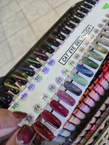 Nancy’s Nails