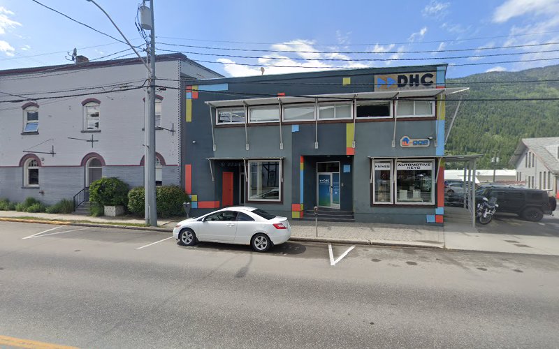Natasha’s Beauty Bar, nail salon in Nelson, British Columbia