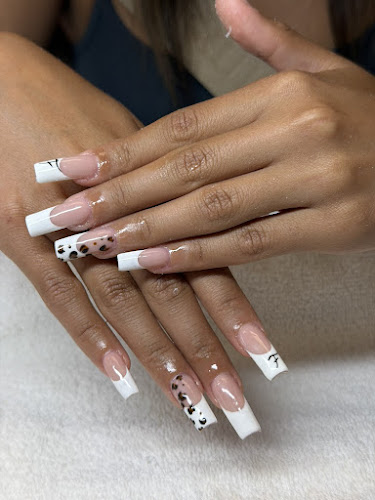 Nice nails & Spa 4 U Ltd.