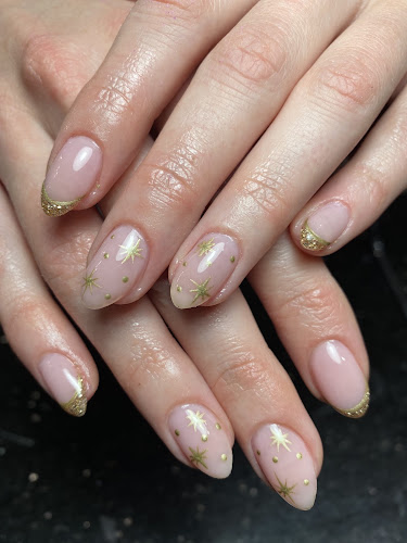 NuTips Nail Bar