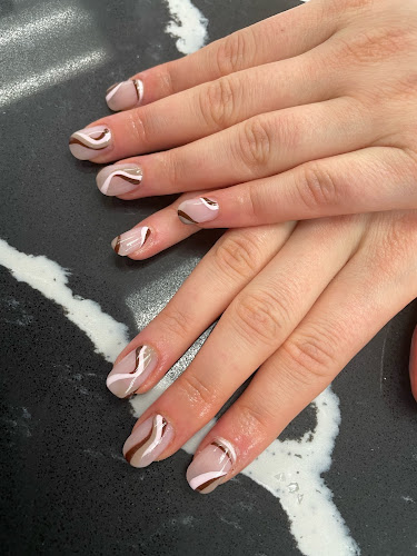 Oasis Nails & Spa
