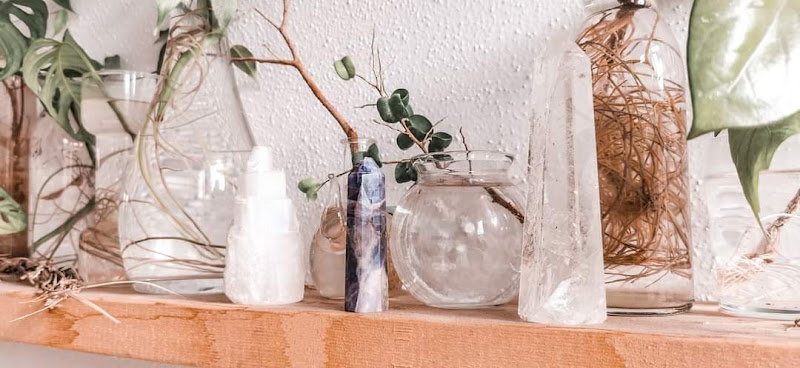 Opal Dawn Holistic, nail salon in Castlegar, British Columbia