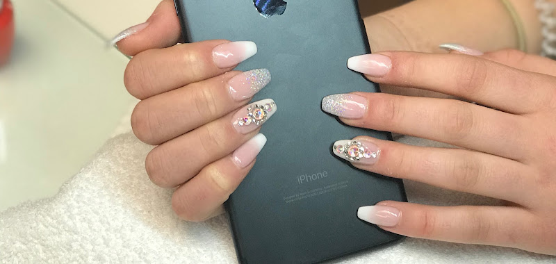Passioglo - Nails by Macy