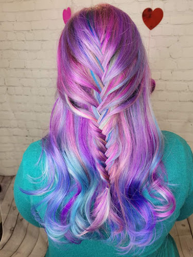 Pizazz Hair Design