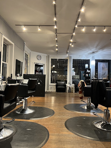 Pure Image, nail salon in Revelstoke, British Columbia