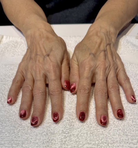 Pure Nail Bar
