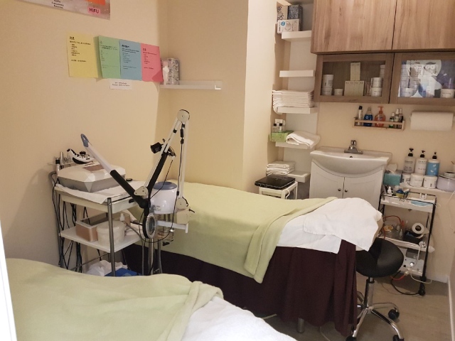 Renfrew Beauty Salon