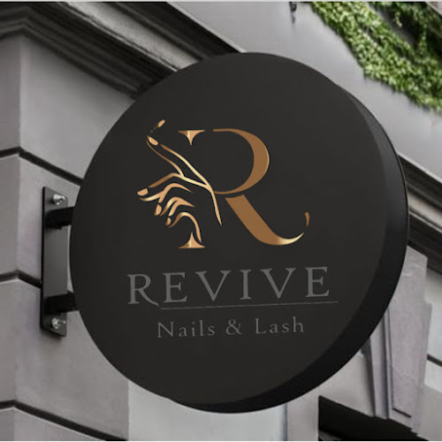 Revive Nails Bar (DOWNTOWN KELOWNA)