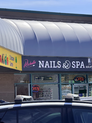 Richelle Nails & Spa 1