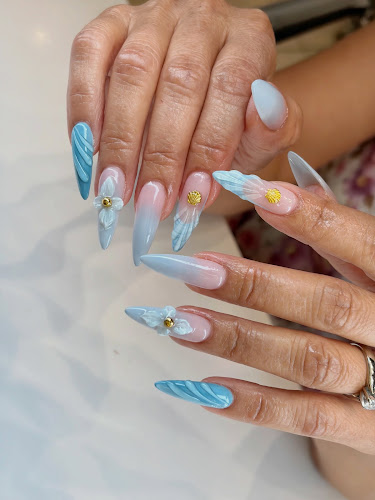 Robson Nails & Spa