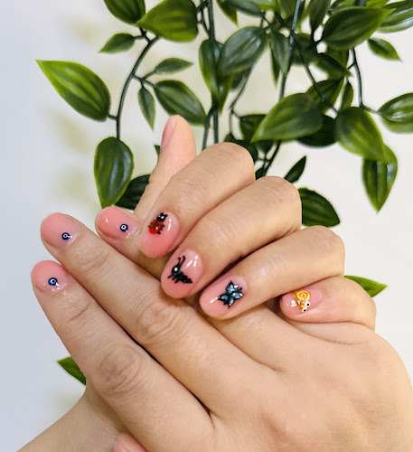 Royal Nail Designz