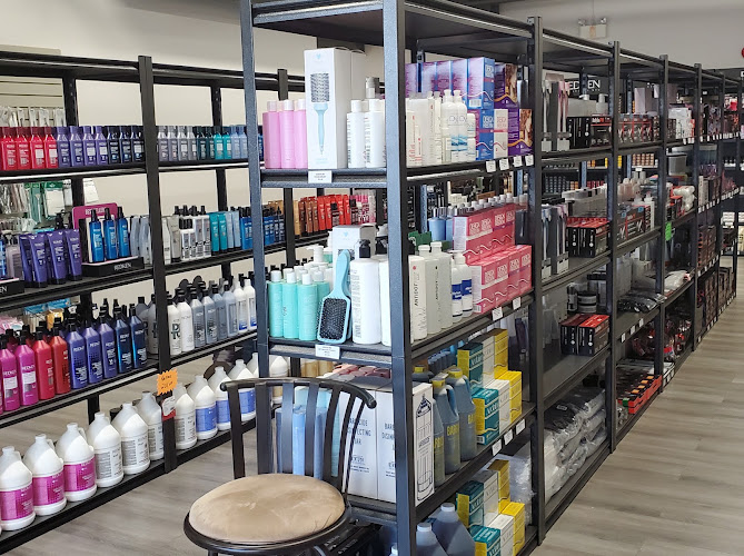 SalonCentric - Langley