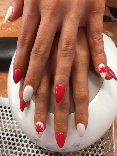 Seymour Nail & Spa