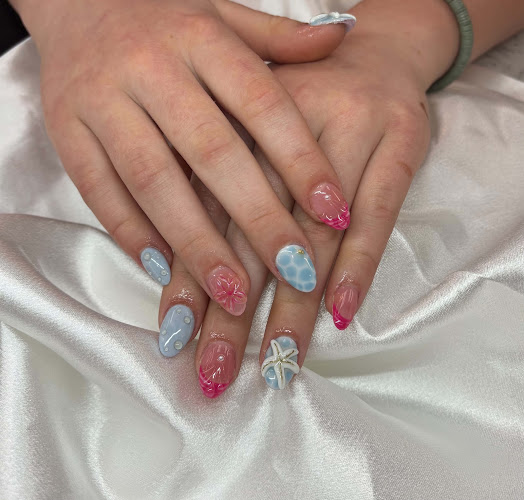 Silver Star Nails & Spa (Vernon)