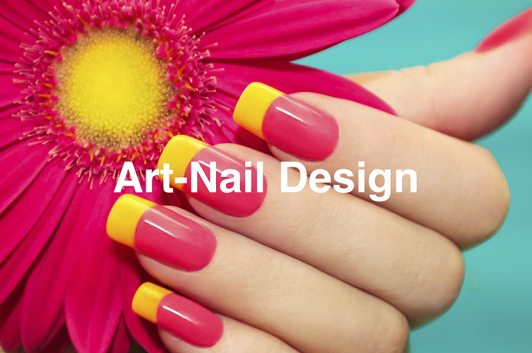 St Medi Nail Lounge, nail salon in Vancouver, British Columbia
