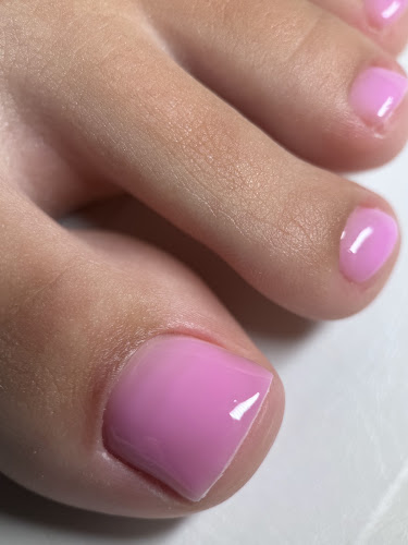 STADNYK NAILS STUDIO