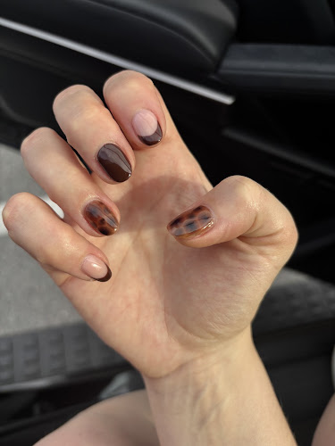 Starlite Nails