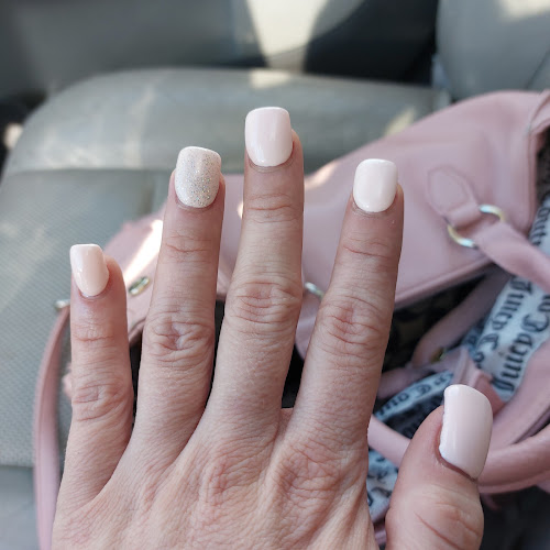 Steveston's Nails Salon & Spa