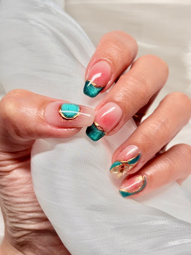Studio Neptune Nails