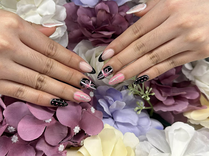Swag Nails