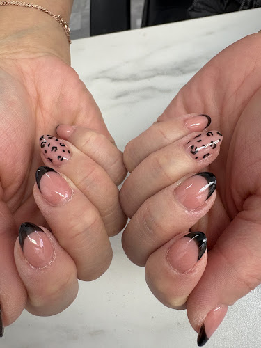 Taylor'd Esthetics