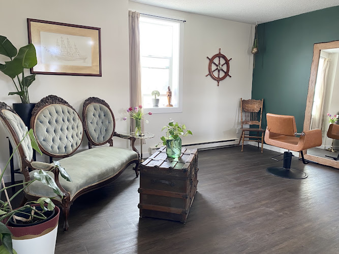 The Hairy Mermaid, nail salon in Revelstoke, British Columbia