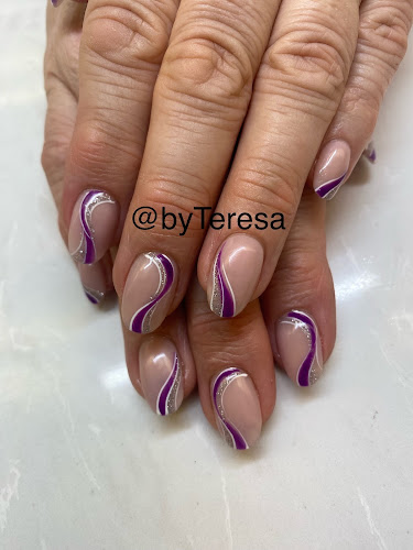 Tiny Nails & Spa