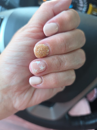 Tsawwassen Bay Nails, nail salon in Tsawwassen, British Columbia