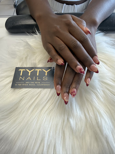 TYTY NAILS Courtenay