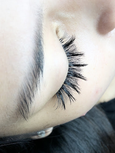 UrbanGlo Beauty Lounge