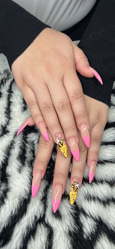Villa's Nail Bar