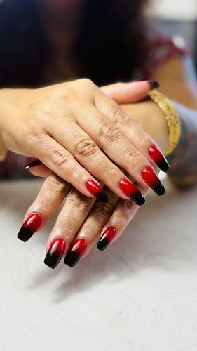 VIP Nails
