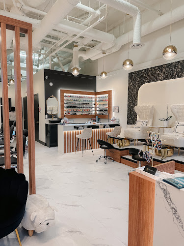 Vogue Beauty Bar ( Nail Salon)