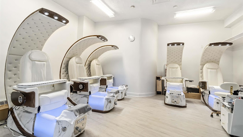West Side Nail Spa