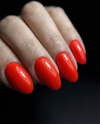 12 Nails Studio