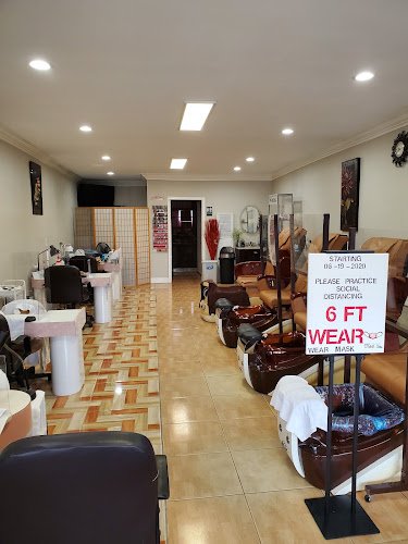 AFTERHOURS SALON, nail salon in Santee, California