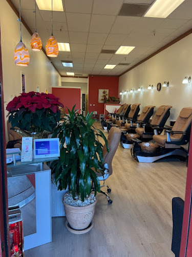 AK Nails & Spa