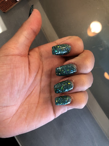 Alexie's iLash & Nail Spa